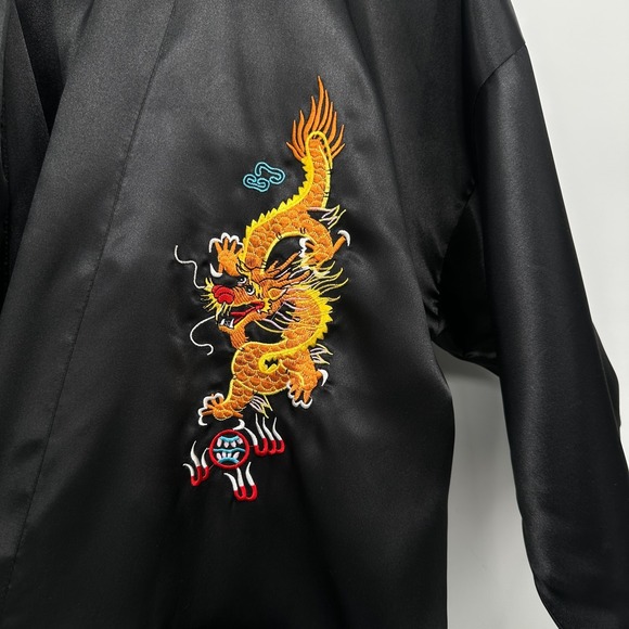 Vintage Uahong Mei Asian Satin Kimono Robe Size XL No Belt Embroidered Dragon - Picture 8 of 13